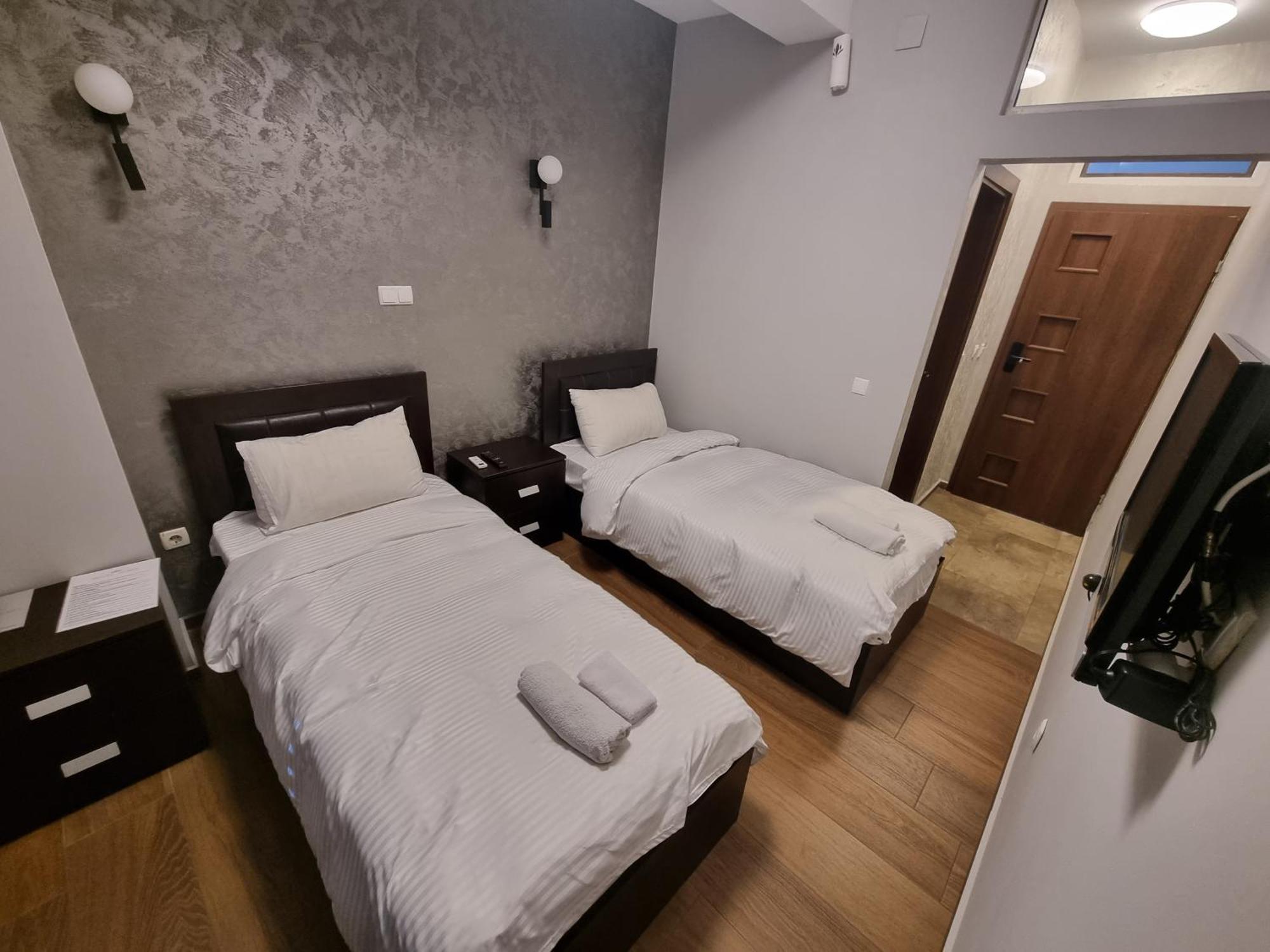 Hotel Albes Prizren Exterior photo